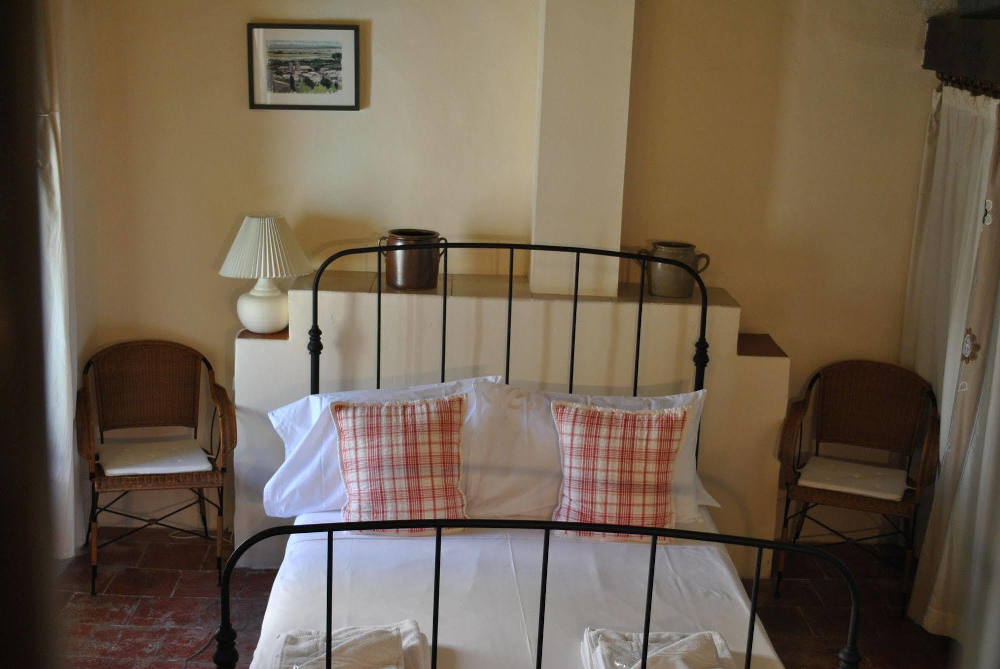 Bed and Breakfast L'Ancienne Boulangerie Caunes-Minervois Zewnętrze zdjęcie